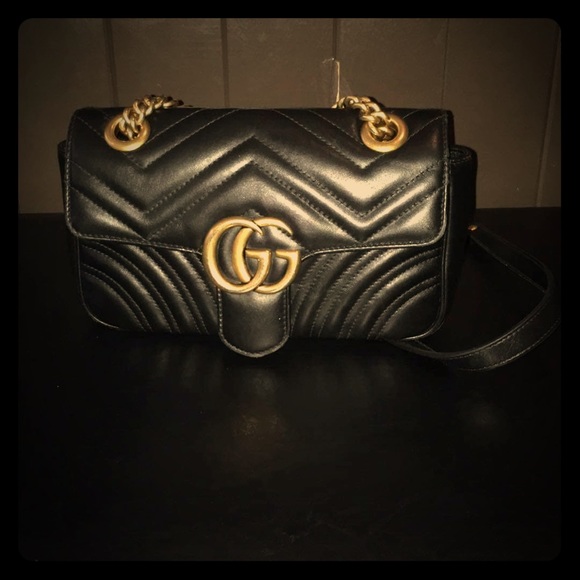 Black small mattelasse shoulder bag - Picture 1 of 4